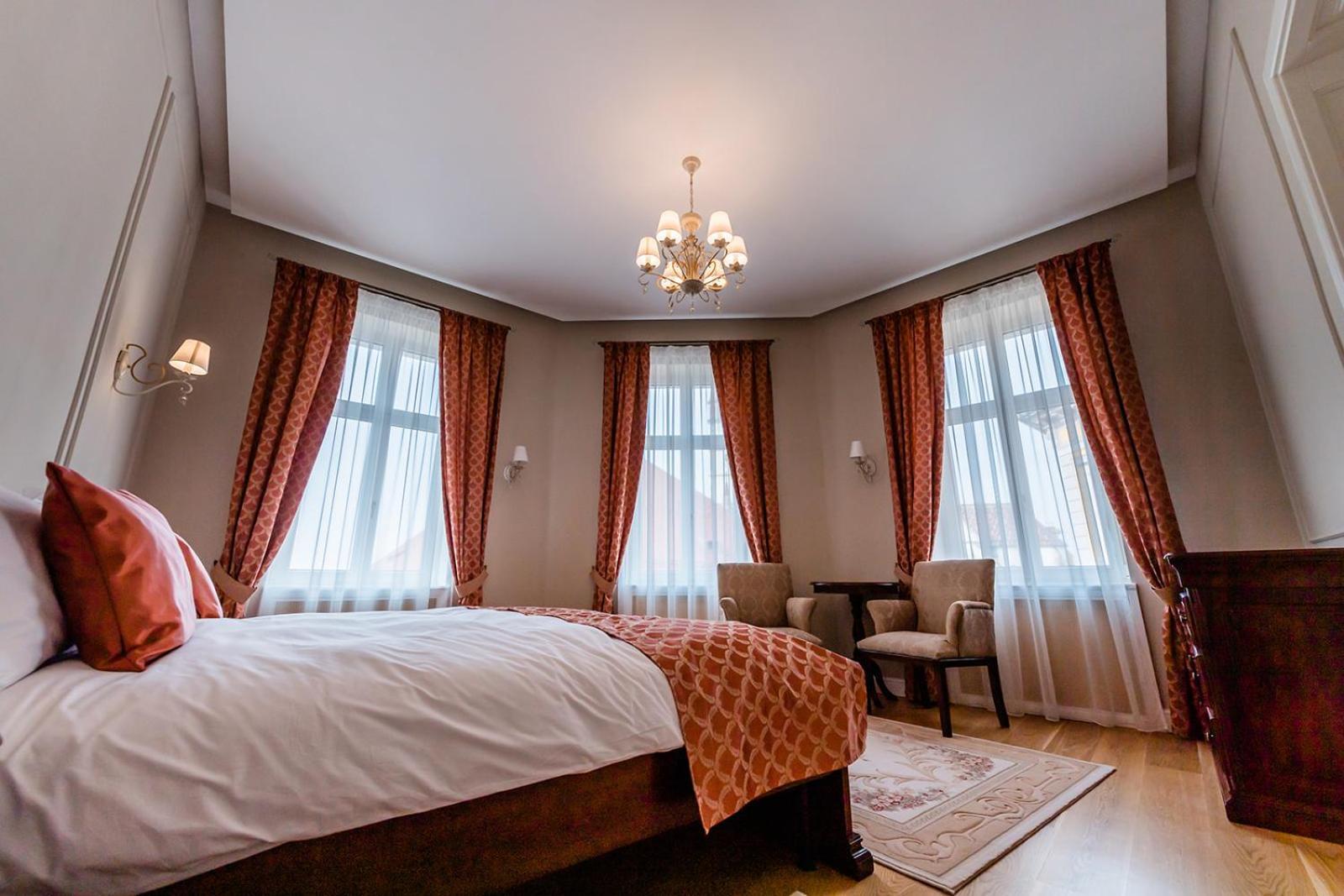Casa Petra Apartment ซีบิว ภายนอก รูปภาพ